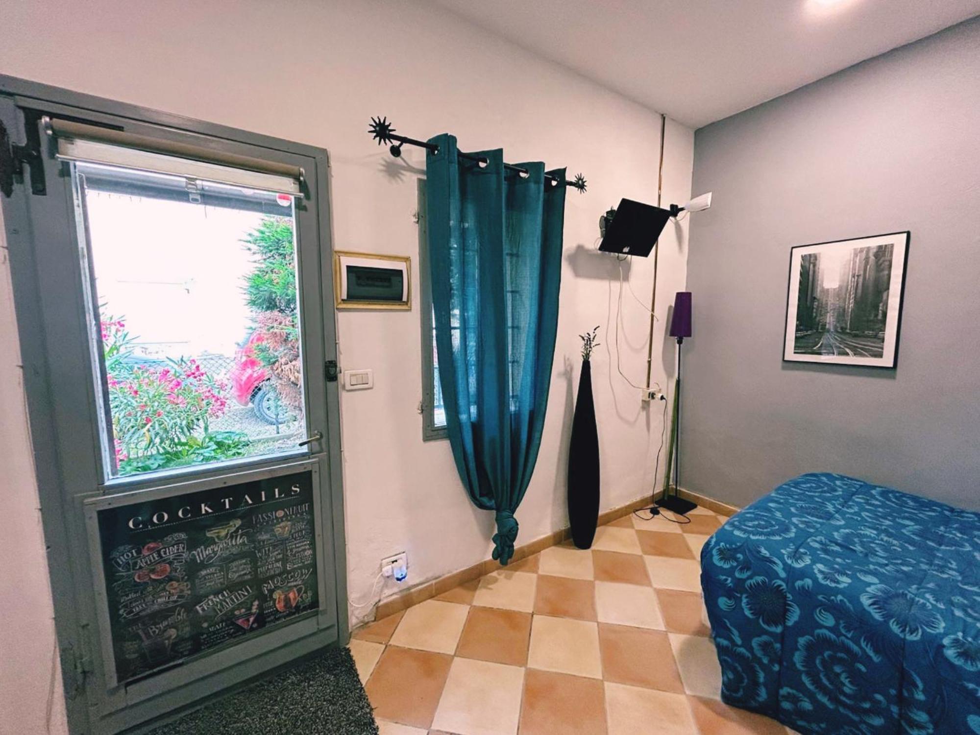 Casetto Rosso سان لاتْسارو دي سافين المظهر الخارجي الصورة